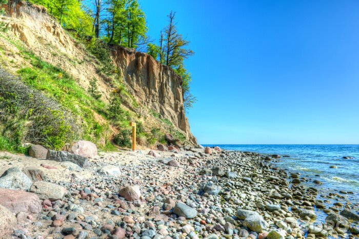 Bild Polnische Landschaft mit einer Klippe