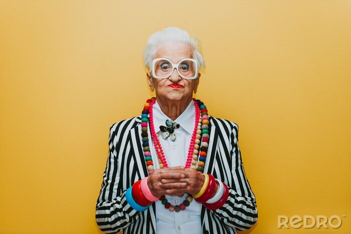 Bild Porträt bunt einer alten Dame