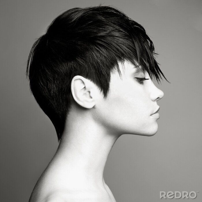 Bild Porträt einer Frau im Profil in Schwarz und Weiß