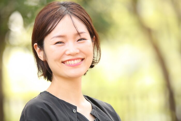 Bild Porträt eines lachenden Mädchens