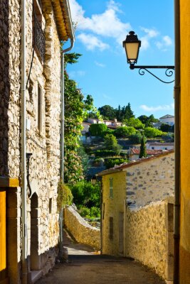 Retro-Laterne in Gasse
