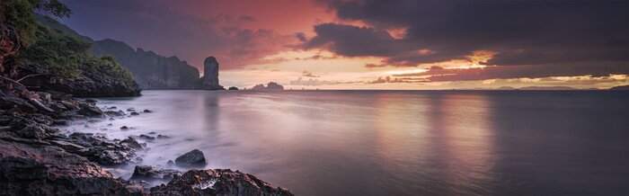 Bild Romantische Landschaft mit Ozean