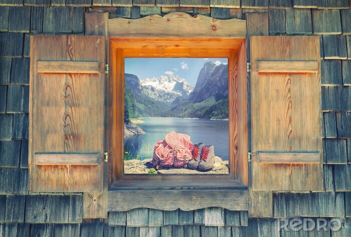 Bild Rucksack vor dem see