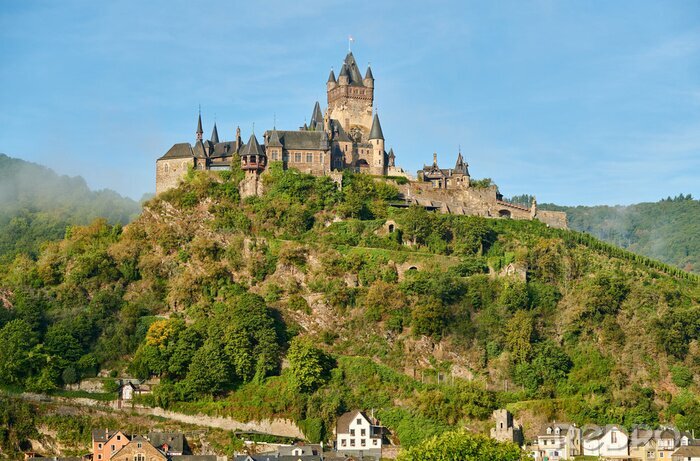 Bild Schloss am Hügel in Deutschland