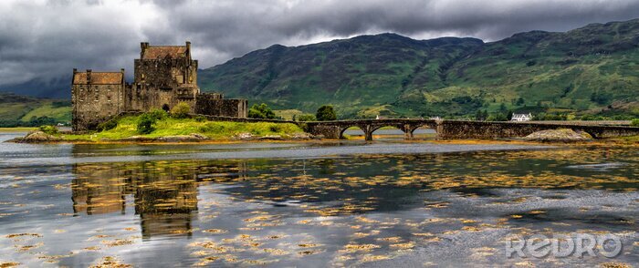 Bild Schloss in Schottland im Herbst