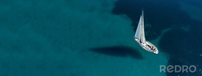 Bild Segelboot auf Wasser