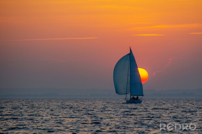 Bild Segelboot und Sonnenuntergang
