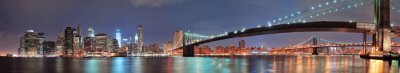 Skyline auf New Yorker Brücke