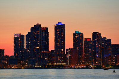 Sonnenuntergang hinter Panorama von Toronto