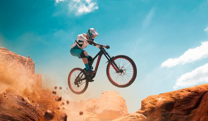 Bild Springender Radfahrer