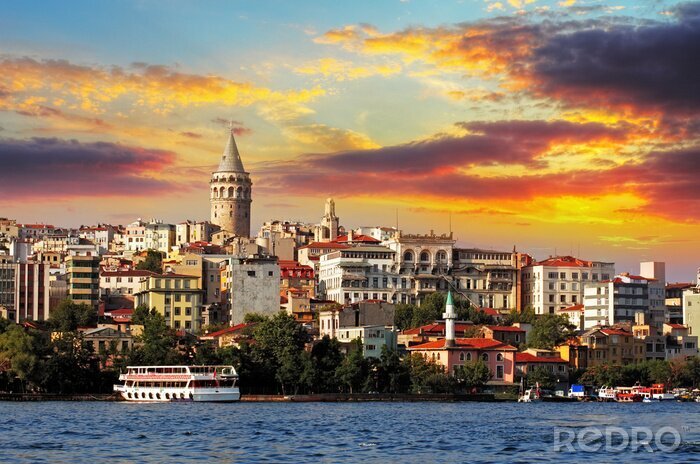 Bild Stadt am Ufer in der Türkei