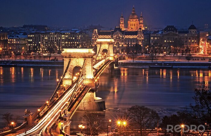 Bild Stadt Budapest im Winter