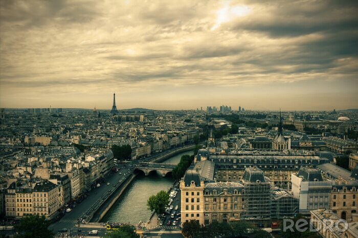 Bild Stadt mit Notre Dame