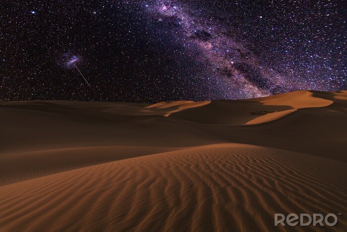 Bild Sternkonstellationen über Wüste