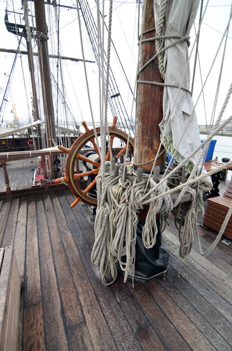 Bild Steuerruder auf dem Schiff