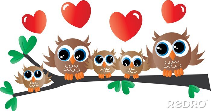 Bild süße Eulenfamilie, die auf einem Zweig sitzt