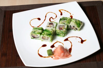 Bild Sushi auf dem Teller