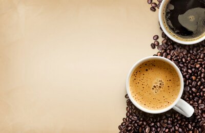 Bild Tassen Kaffee auf braunem Hintergrund