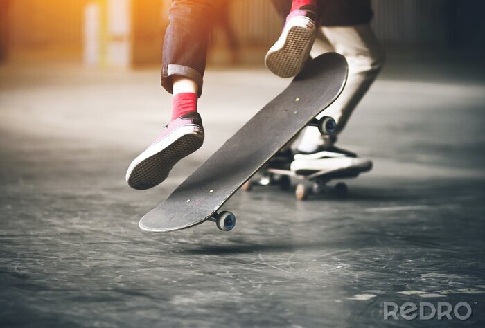 Bild Teenager auf einem Skateboard