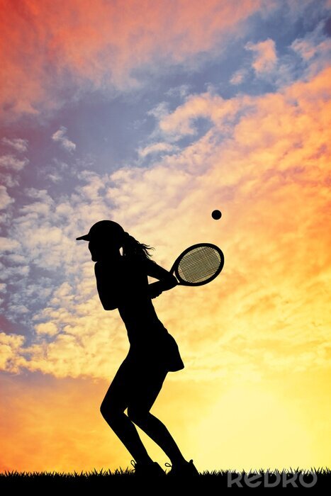 Bild Tennisspielerin auf buntem Himmelhintergrund