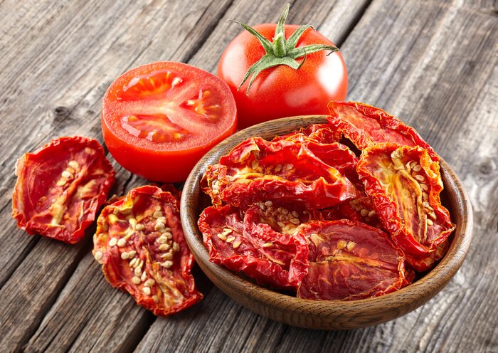 Bild Tomaten frisch und getrocknet