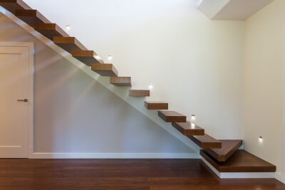 Bild Treppe ohne Geländer