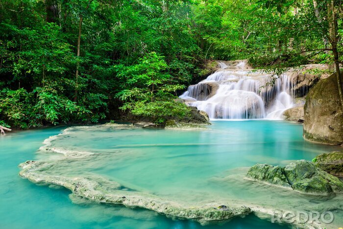 Bild Tropischer Wasserfall