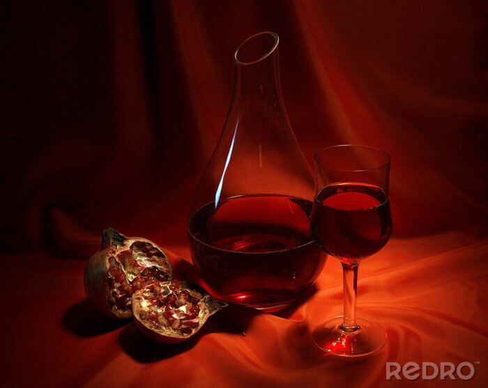 Bild Wein und Granatapfel
