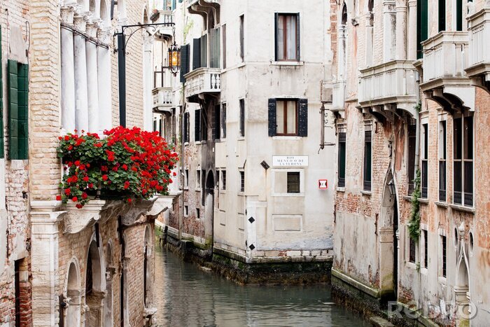 Bild Weiße alte Gebäude in Venedig