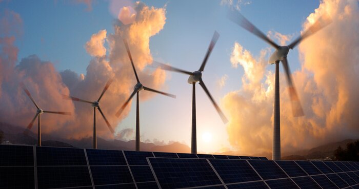 Bild Windräder in der Dämmerung