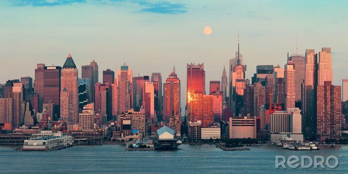 Bild Wolkenkratzer in New York City im Sonnenschein