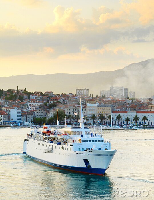 Fototapete 3d-Schiff, das den Hafen anläuft