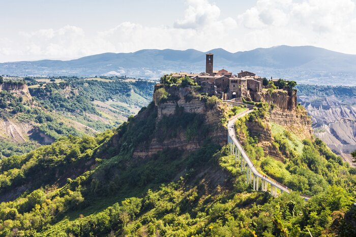 Fototapete Antike Gebäude am Hügel