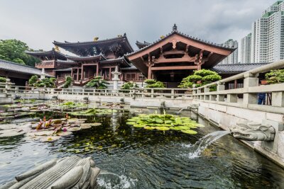Fototapete Asiatische Brunnen vor Tempeln