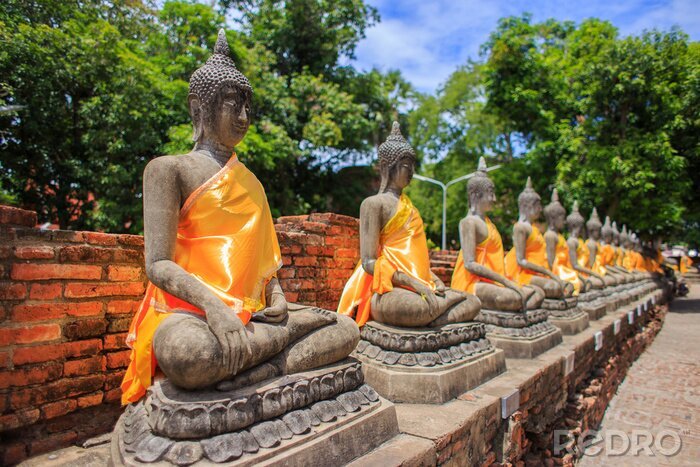 Fototapete Asien Buddha in Reihe