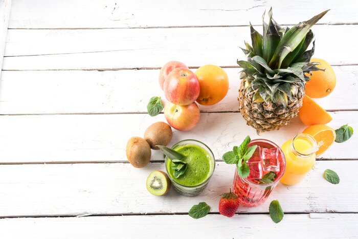 Fototapete Auf dem Tisch liegendes Obst