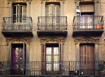 Fototapete Balkons im alten Gebäude
