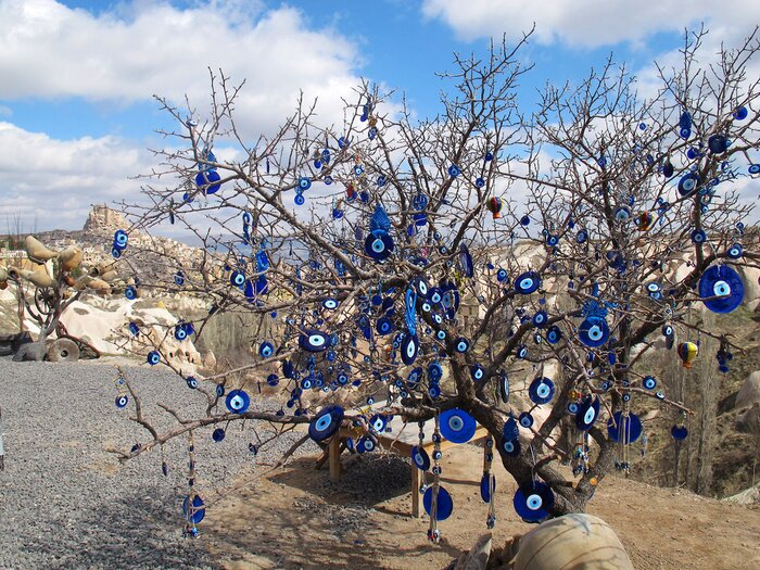 Fototapete Baum mit Amulette - Baum mit Talimans; Göreme, Türkiye