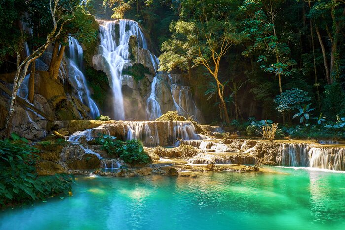 Fototapete Beautiful Kuang Si Waterfall in Laos