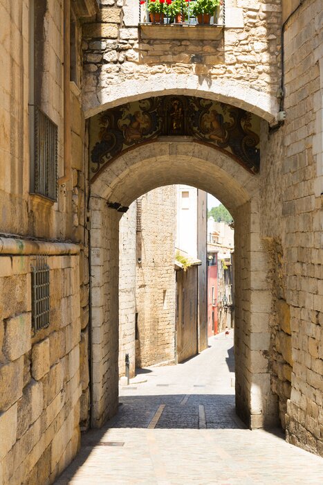 Fototapete Beiger Durchgang in der Sonne