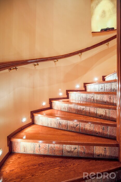 Fototapete Beleuchtete Treppe aus Holz