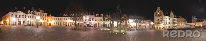 Fototapete Beleuchteter Marktplatz in der Nacht
