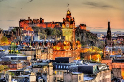 Fototapete Beleuchtetes Schloss in Edinburgh