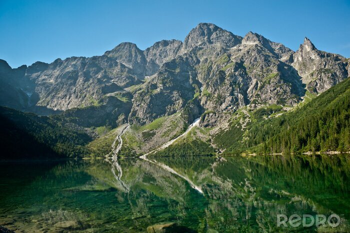 Fototapete Berglandschaft mit Meerauge