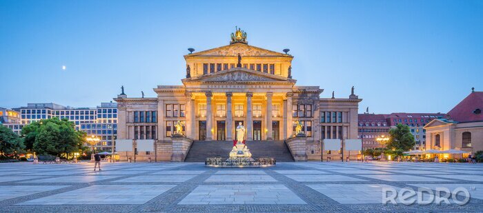 Fototapete Berliner Konzertsaal in der Abenddämmerung