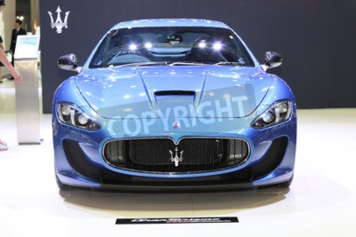 Fototapete Blaues Auto Maserati