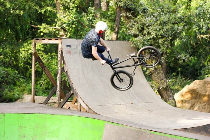 Fototapete BMX-Rad auf der Rampe