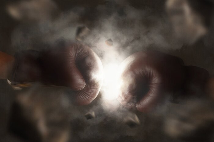 Fototapete Boxen Boxhandschuhe im Nebel