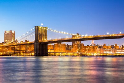 Fototapete Brooklyn Bridge bei Dämmerung 3D