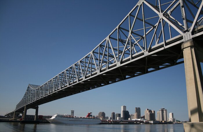 Fototapete Brücke mit Skyline von New Orleans